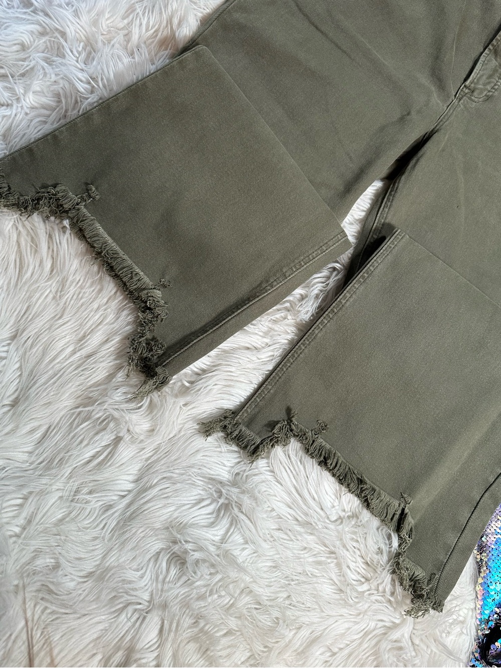 Risen • x Wild Oak Boutique Army Green Distressed Hem Jeans - Picture 9 of 15